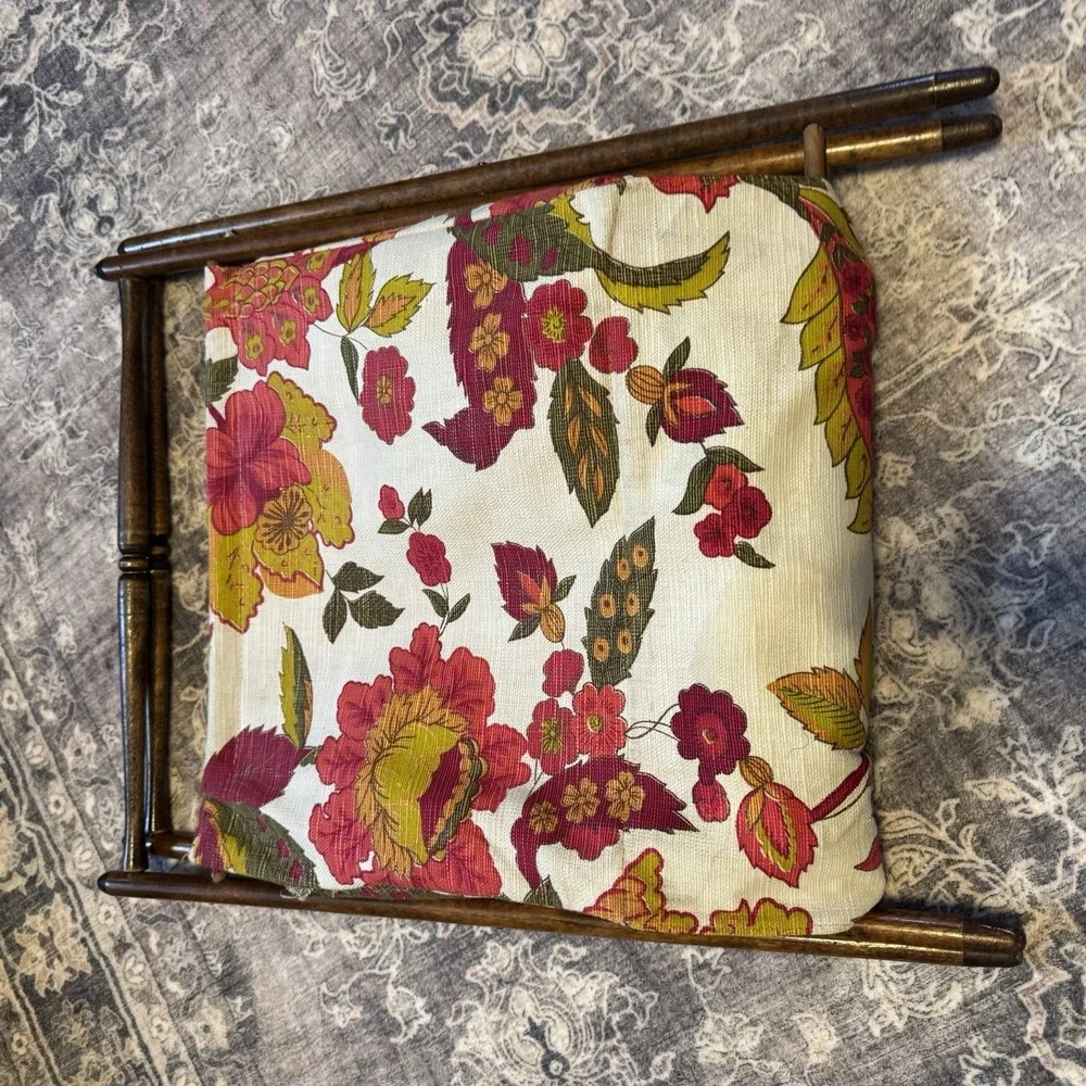 Vtg‎ Sewing Caddy Tote Knitting Basket Yarn Stand Wood Frame Floral *See Pics*